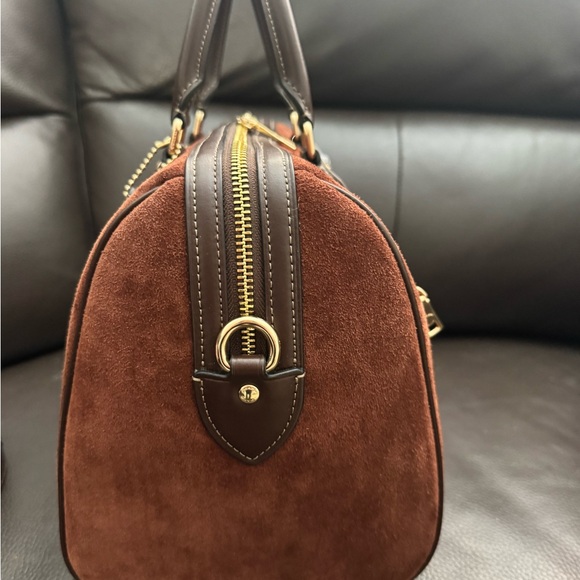 ❤️❤️ NWT.. Coach Large Rowen in brown suede and leather! - Picture 5 of 12